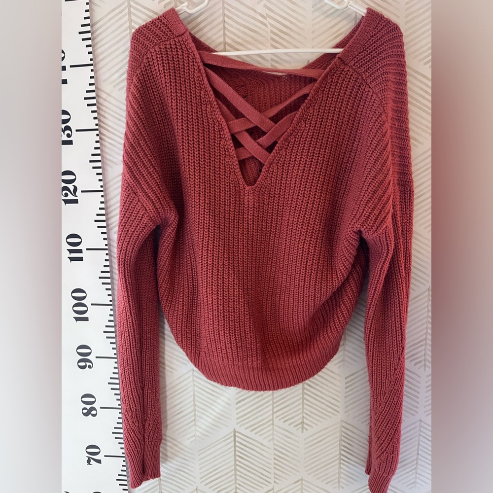 Aeropostale pink sweater with open cross cross back medium - Picture 2 of 3